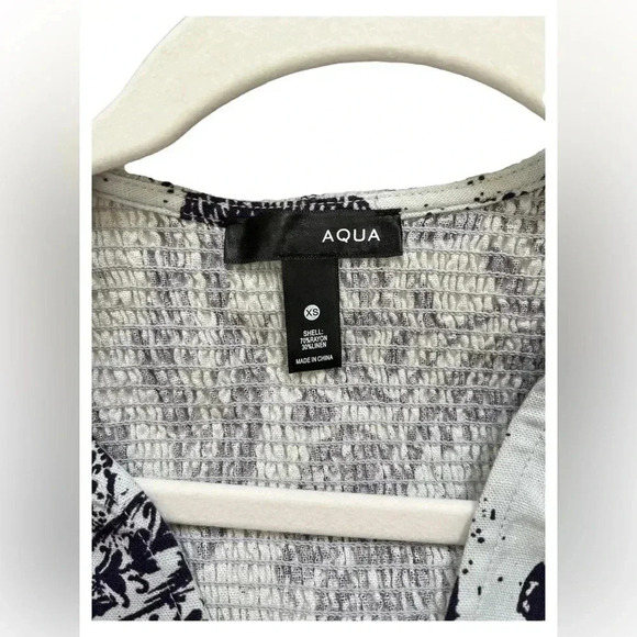 Aqua Women's Linen Blend Smocked Long Sleeve Midi Dress Flower Print Blue Sz XS - Picture 10 of 10